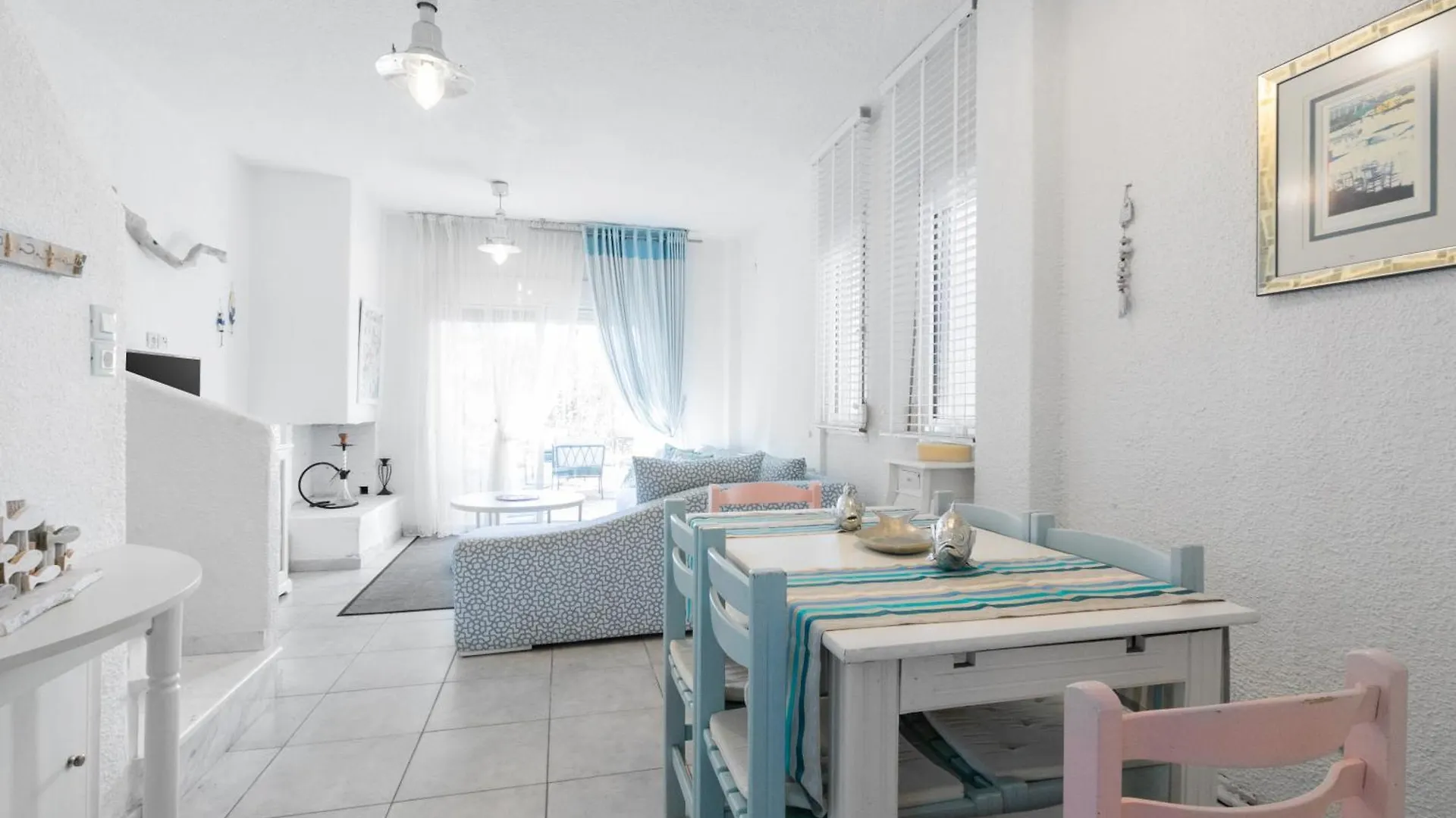 Delmare Crystals Vacances Maison Skala Fourkas Holiday home